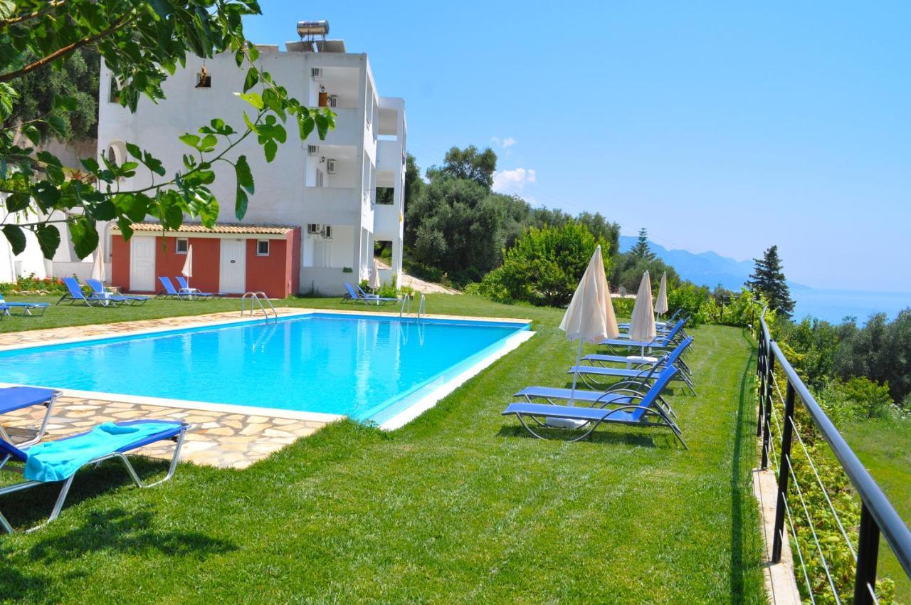 Luxury Loft Apartment With Pool - Pelekas Beach, Corfu Exterior photo